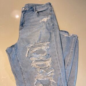 Like New American Eagle Stretch Jeans Women’s Size 16 in Medium/Light Wash